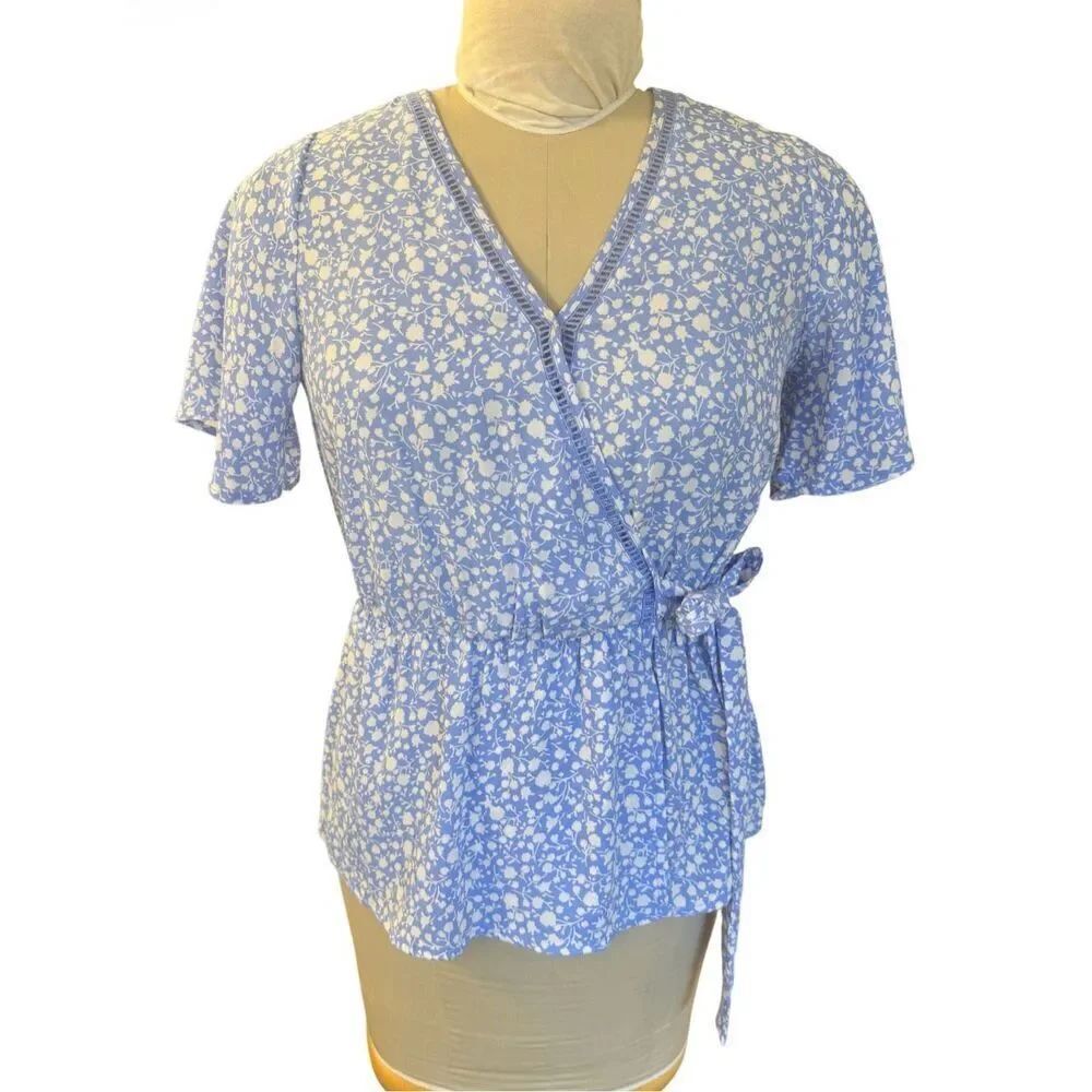 Sienna Sky Blue Boutique Floral Cinched Waist Flowy Blouse Small Festival Boho